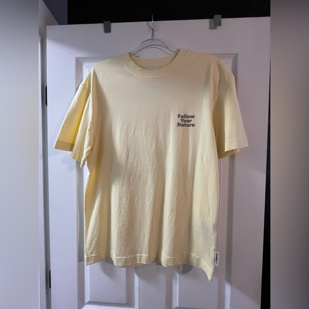 NWOT Jack & Jones Cream T-Shirt - Follow Your Nature